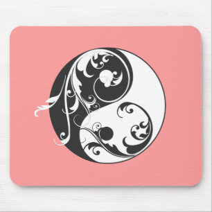 Scrolling Yin & Yang (black) Mouse Pad
