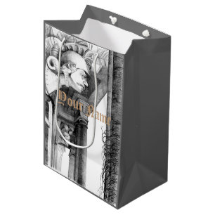 Sculpture of castle Pencil Art Medium Gift Bag