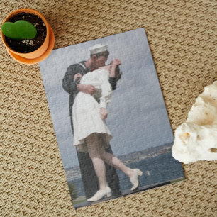 Sculpture Unconditional Surrender in San Diego Jigsaw Puzzle