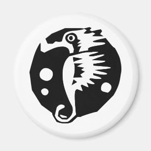 Sea horse magnet