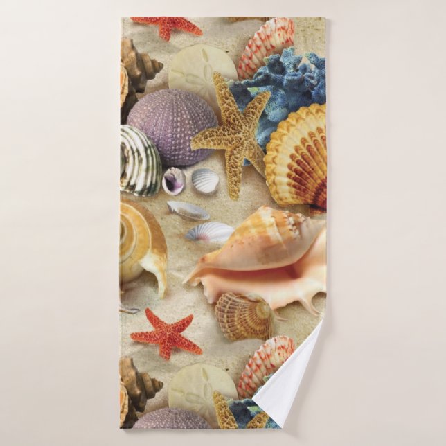 Sea shells on beach bath towel (Bath Towel)