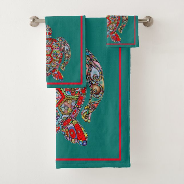 Sea Turtle in Mosaic Patter Bath Towel Set (Insitu)