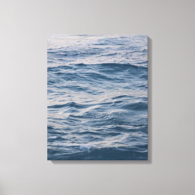 Sea water closeup   canvas print (Front)