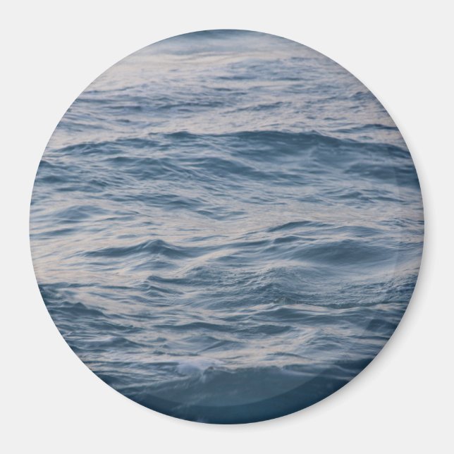Sea water closeup  magnet (Front)