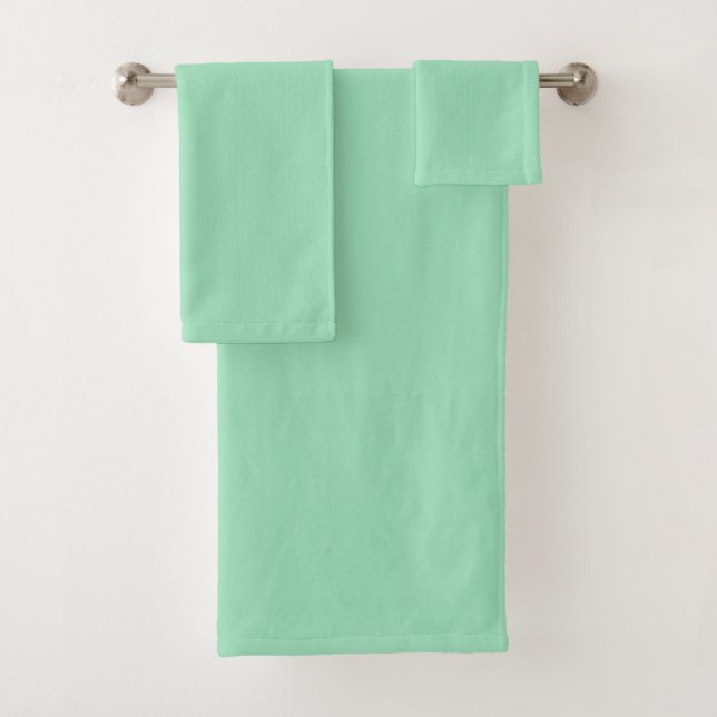 Seafoam Green Solid Colour Bath Towel Set (Insitu)