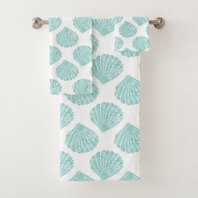 Seafoam Seashell Pattern Bath Towel Set (Insitu)