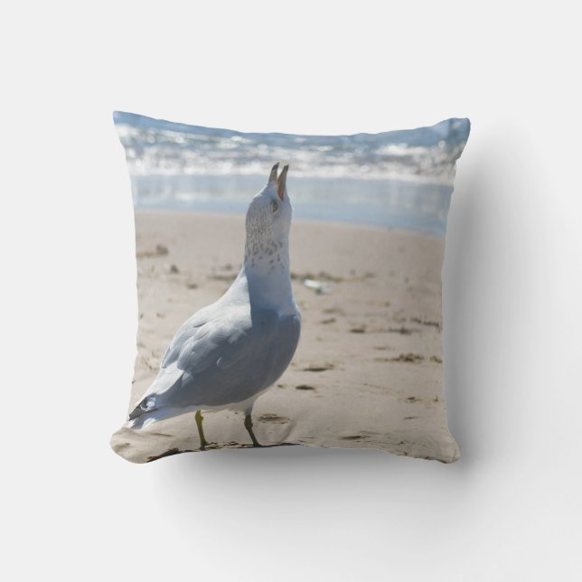 Seagull beach outdoor pillow (Front)