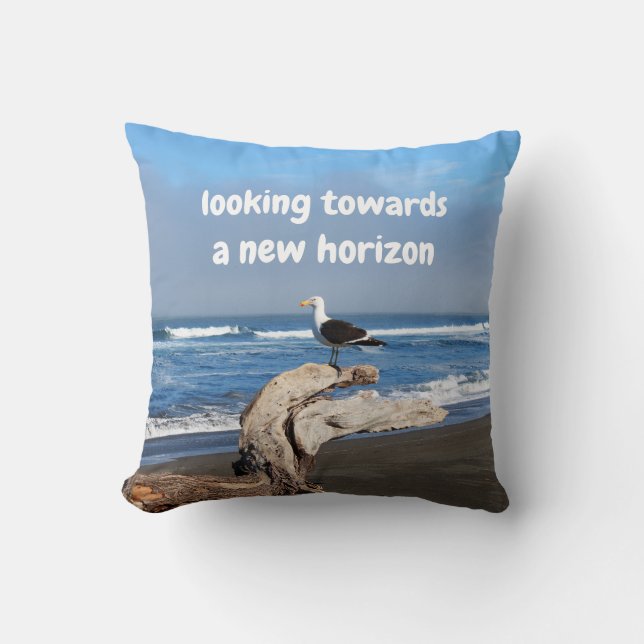 Seagull facing the sea throw pillow (Front)