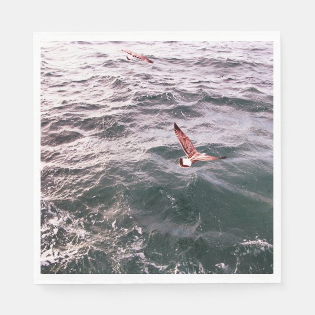 SEAGULL FLYING OVER THE SEA WAVES NAPKIN (Front)