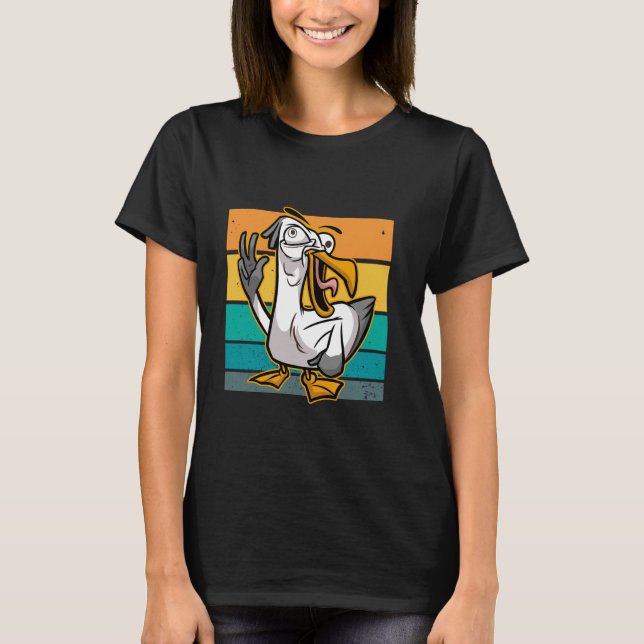 Seagull humorous bird lover funny artwork beach ca T-Shirt (Front)
