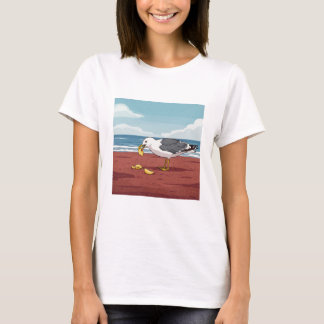 Seagull Manger une chipe sur PEI Beach T-Shirt
