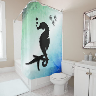 Seahorse Into the Green