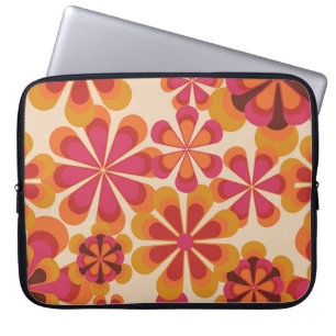 Seamless 70s retro floral pattern with vintage dai laptop sleeve