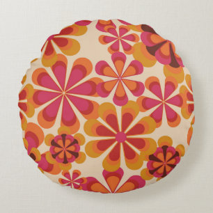 Seamless 70s retro floral pattern with vintage dai round pillow