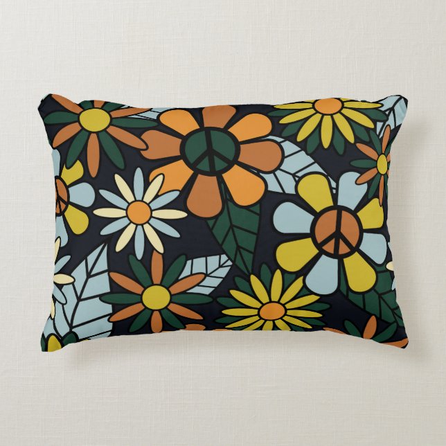 Seamless 70's retro hippie flowers pattern - Vinta Accent Pillow (Front)