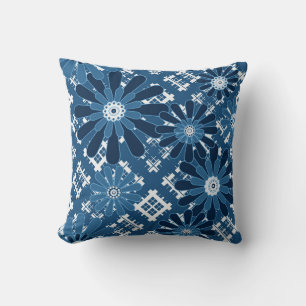 Seamless abstract modern chequered plaid floral bl throw pillow