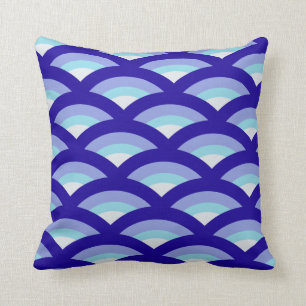 Seamless Blue Circle Pattern Throw Pillow