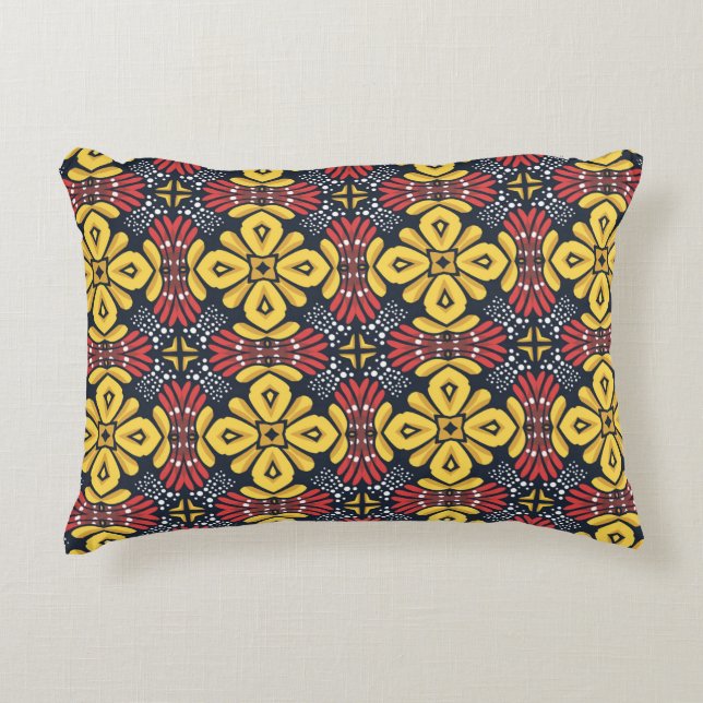 Seamless floral pattern on black background accent pillow (Front)