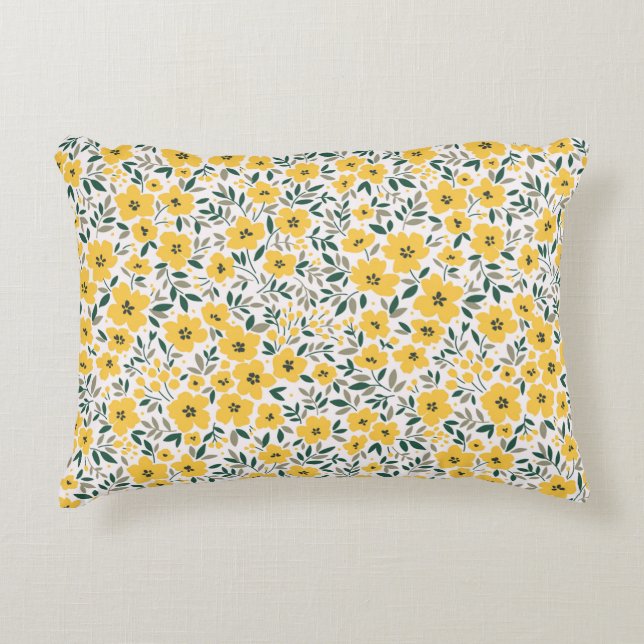 Seamless floral pattern,  Small yellow flowers. Wh Accent Pillow (Front)