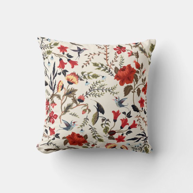 Seamless floral pattern with birds throw pillow (Front)