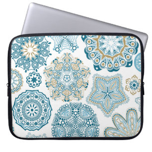 Seamless Floral Square: Copy Tiling Laptop Sleeve