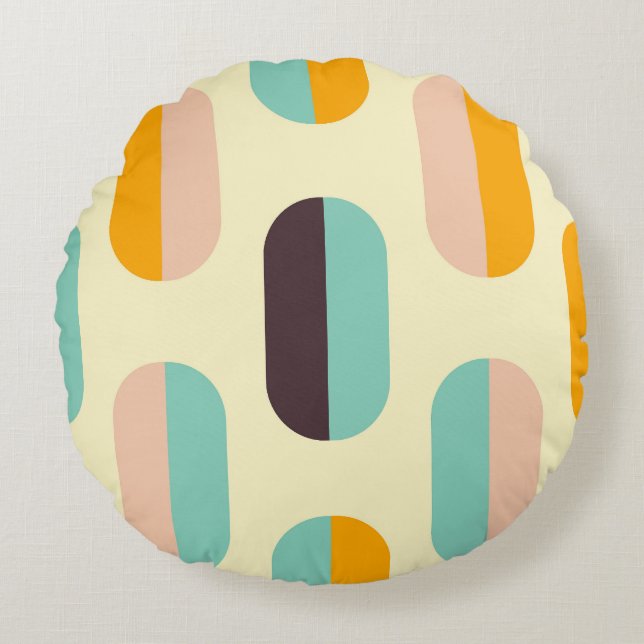 Seamless geometric pattern in retro vibes round pillow (Front)