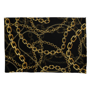 Seamless golden chain, elegant pattern. pillowcase