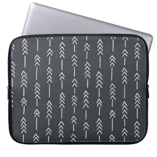Seamless hand drawn geometric tribal pattern with laptop sleeve