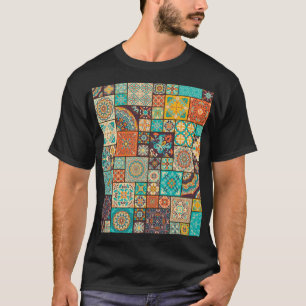 Seamless Islamic, Arabic tile pattern. T-Shirt