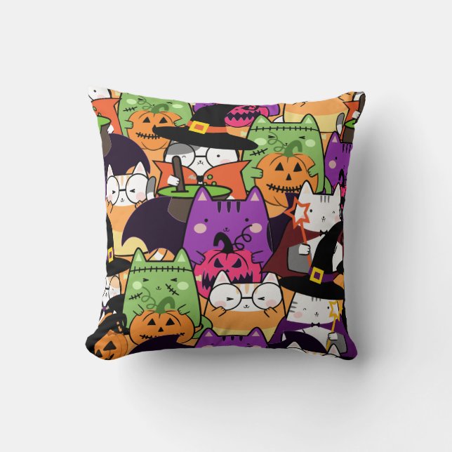 Seamless Kawaii Cat Halloween Pattern Throw Pillow (Front)