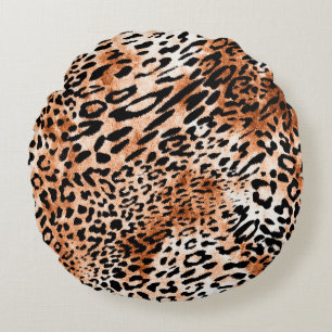 Seamless leopard pattern, african animal print round pillow