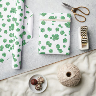 Seamless Lucky Four-Leaf Clover Pattern Wrapping Paper
