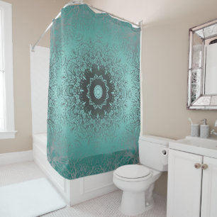 Seamless mandala kaleidoscope tile green pattern o