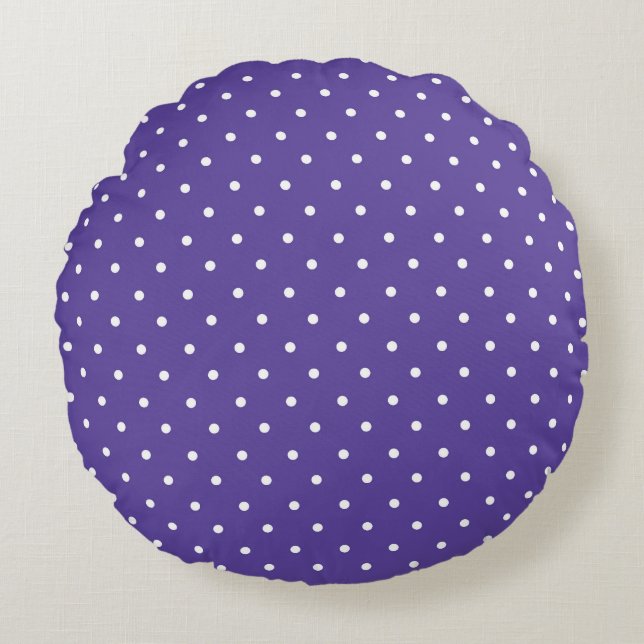Seamless  medium purple polka dot pattern round pillow (Front)
