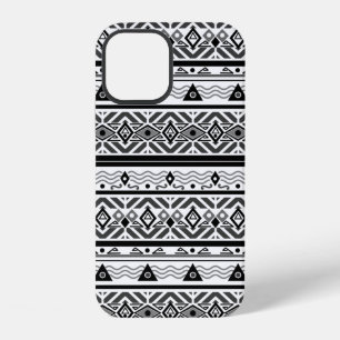 Seamless monochrome folk ethno pattern background iPhone 12 case