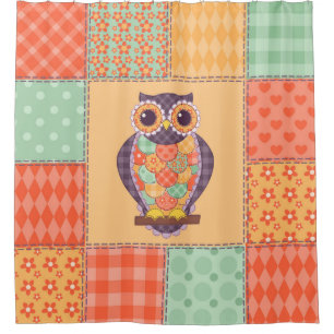 Seamless patchwork owl pattern. Vintage background