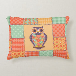 Seamless patchwork owl pattern. Vintage background Accent Pillow