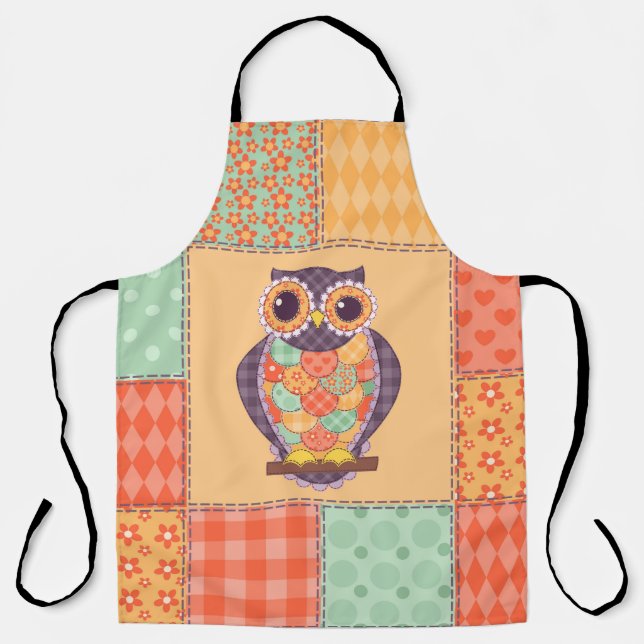 Seamless patchwork owl pattern. Vintage background Apron (Front)