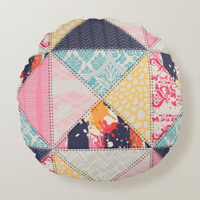 Seamless Patchwork style pattern.  Round Pillow (Front)