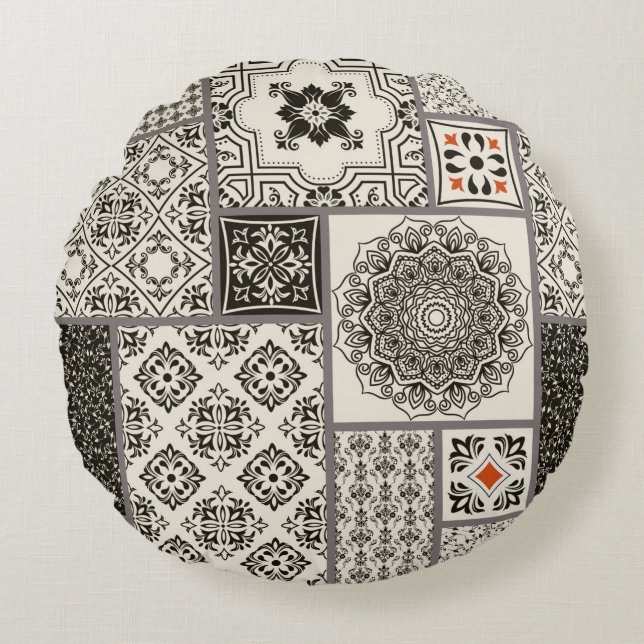 Seamless patchwork tile with Islam, Arabic, Indian Round Pillow (Front)