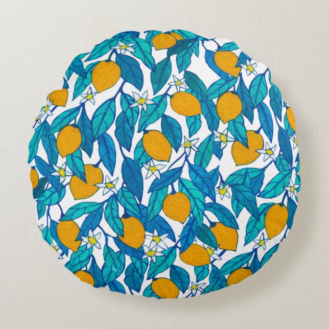 Seamless pattern. Blooming lemon. Flowers neroli.  Round Pillow (Front)