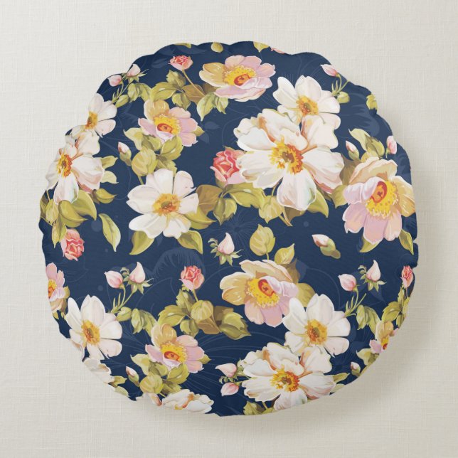 seamless pattern displaying bold flowers. Elegance Round Pillow (Front)