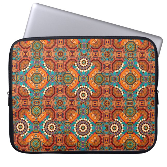 Seamless pattern from mandalas painted in brown, b laptop sleeve (Front)