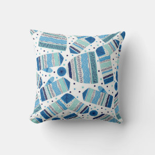 Seamless pattern. Knitted mittens, caps and wool s Throw Pillow