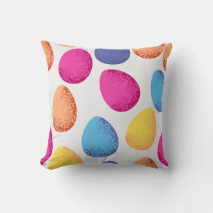 Seamless pattern of colourful Easter eggs on white Throw Pillow