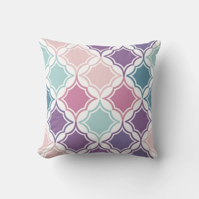 Seamless pattern of pastel coloured geometric shap throw pillow (Front)