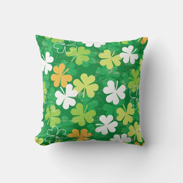 Seamless pattern of scattered clovers and shamrock throw pillow (Front)