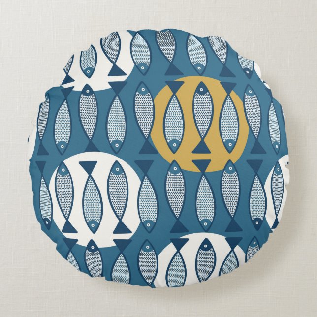 Seamless pattern with blue fish inspired by scandi round pillow (Front)