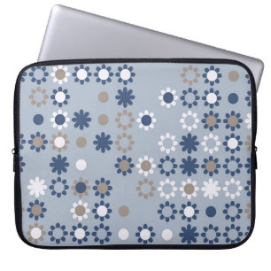 Seamless pattern with coloured elements, vintage laptop sleeve