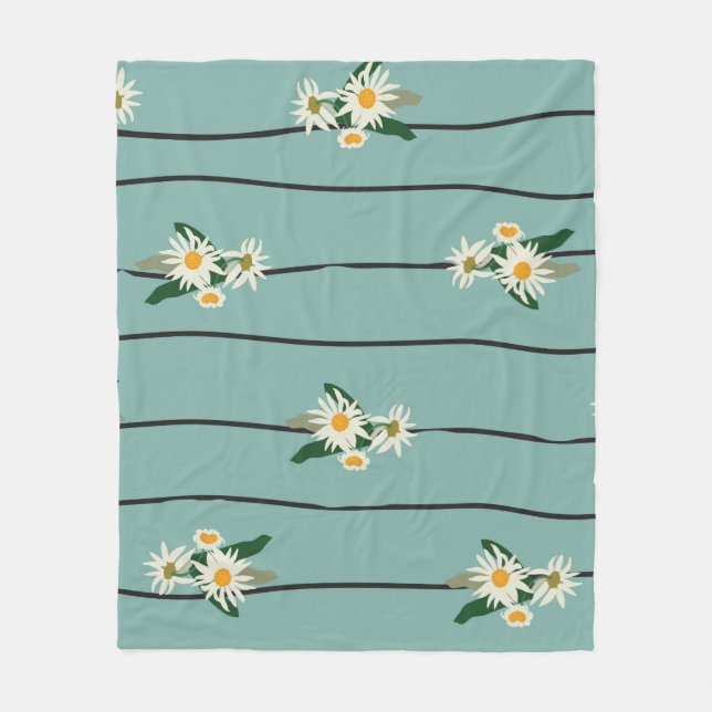 Seamless pattern with daisy and stripes fleece blanket (Front)